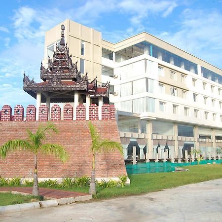 Man Myanmar Hotel Naypyidaw Экстерьер фото
