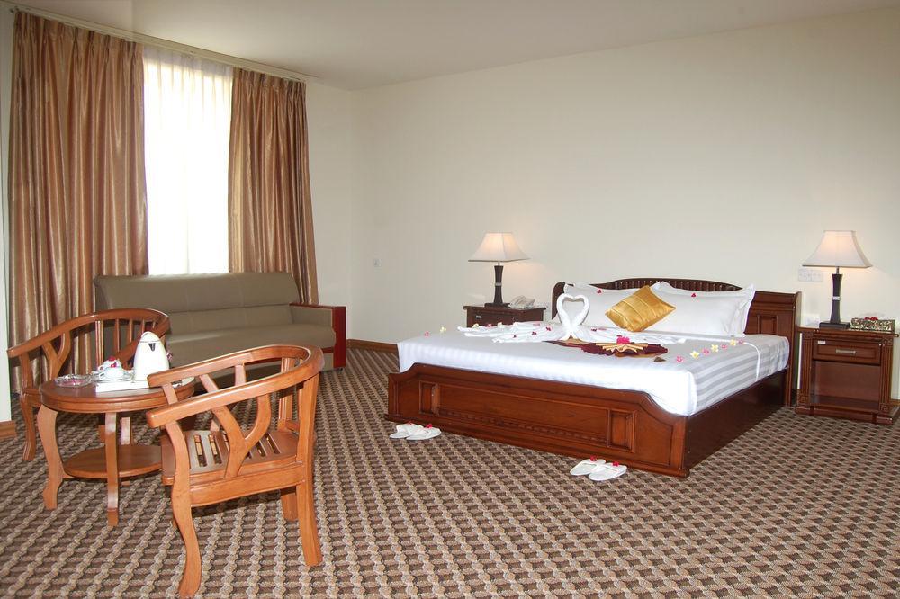 Man Myanmar Hotel Naypyidaw Экстерьер фото