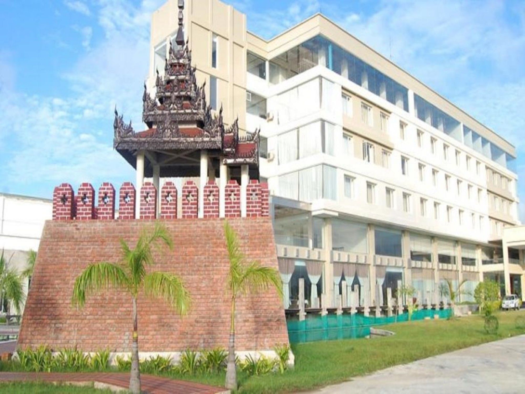 Man Myanmar Hotel Naypyidaw Экстерьер фото