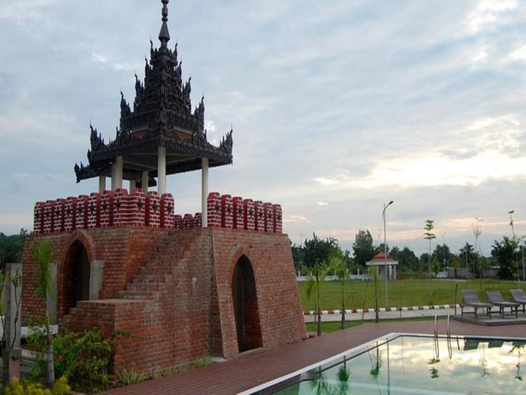Man Myanmar Hotel Naypyidaw Экстерьер фото