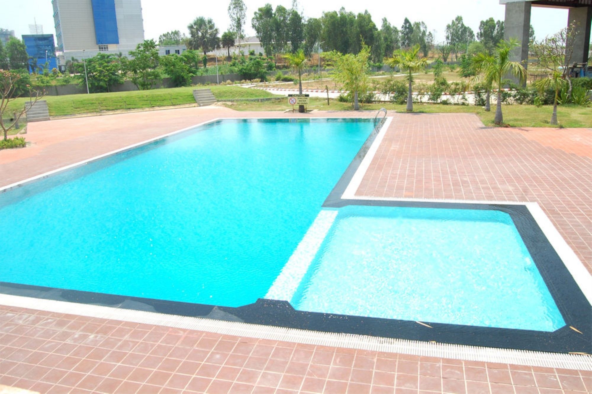 Man Myanmar Hotel Naypyidaw Экстерьер фото